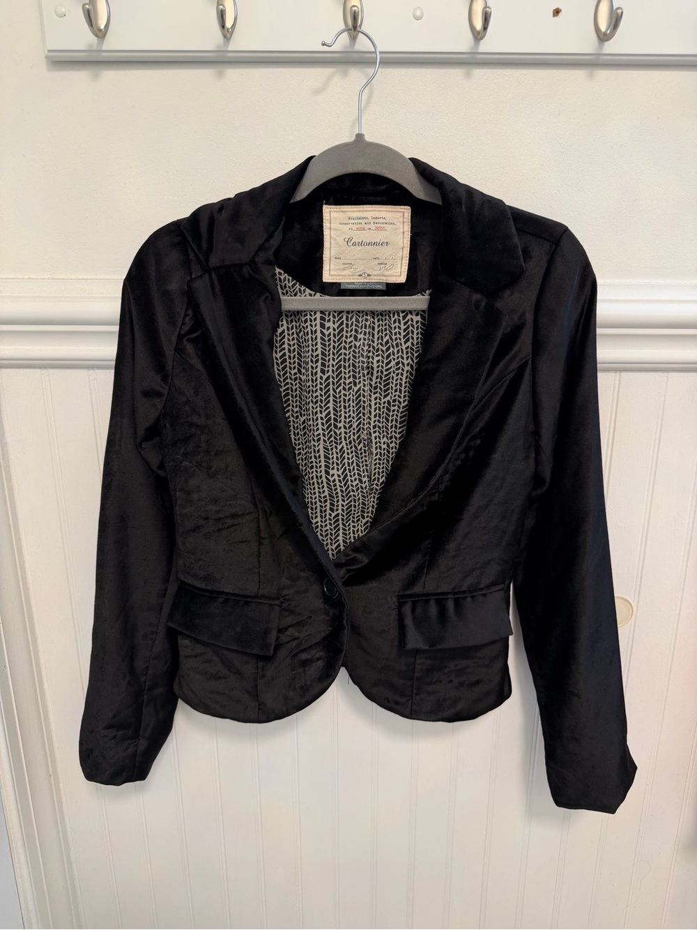 Cartonnier Black Velvet Single-Button Blazer